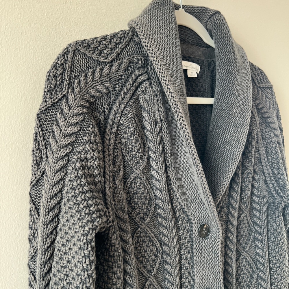 L.L. Bean Signature Heavy Cable Knit Shawl Fisherman Gray Women's Med Sweater - Picture 6 of 9